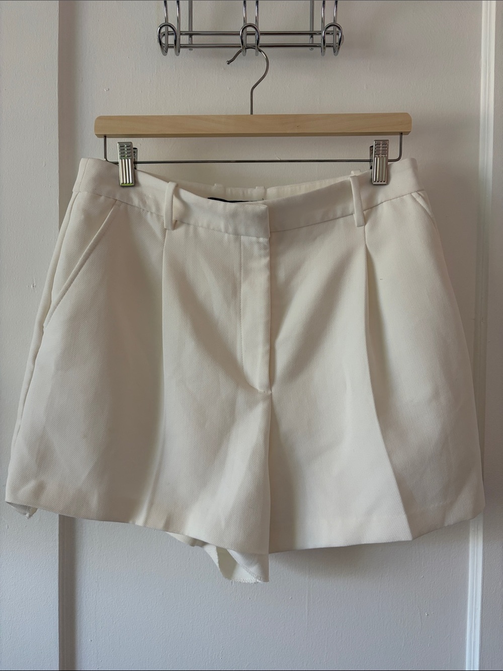 Zara Cream Pleated High-Rise Tailored Shorts